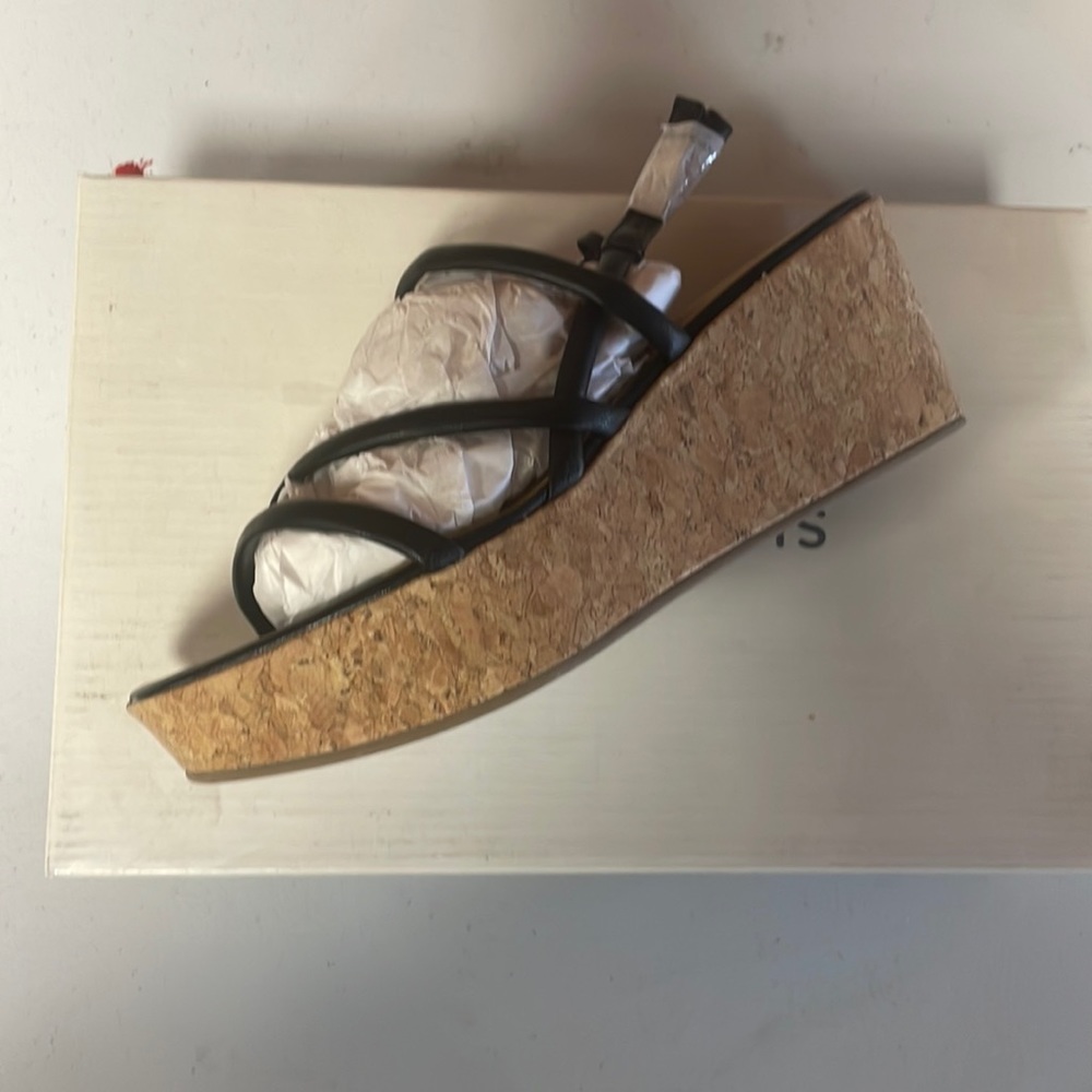Sun Stone Wedge